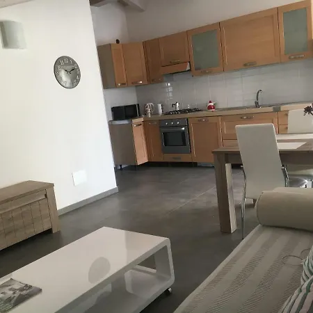 Luna House *